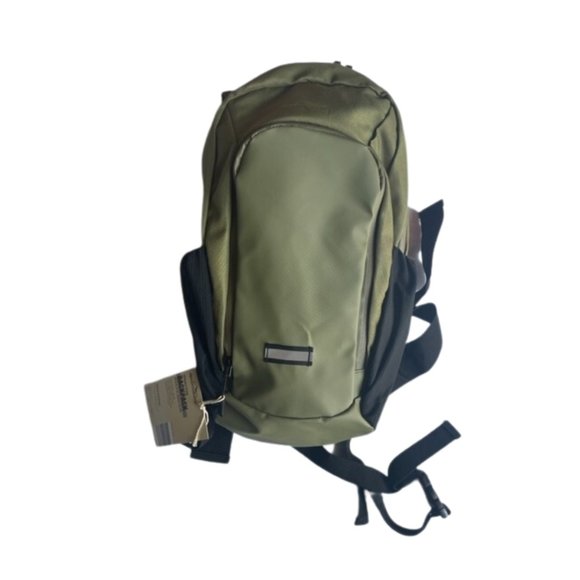 2L Hydration Backpack Olive Green. Removable Water Bladder. Straps with whistle - Picture 2 of 12